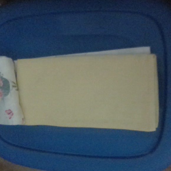 Cynthia Rowley Set Of 3 Kitchen Towels Cotton Tea Towels - Picture 3 of 3